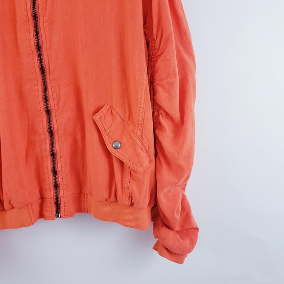🚫SOLD🚫 Free People Orange Linen Bomber Jacket - Picture 5 of 8
